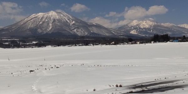 信濃町の残雪サムネイル